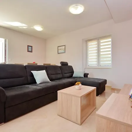 Apartmán King Nin