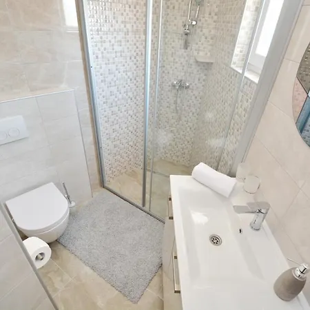 Apartament King Nin