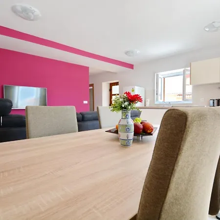 Apartament King *
