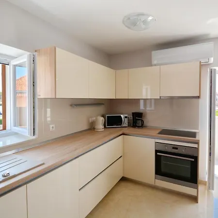 King Apartment