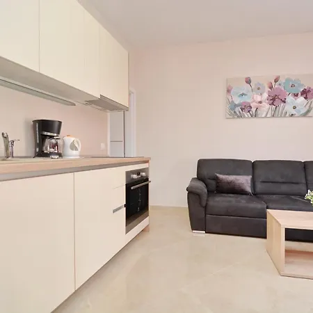 King Apartment