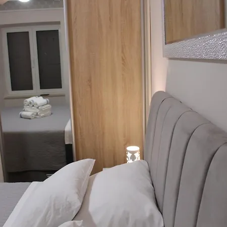 Apartment King *